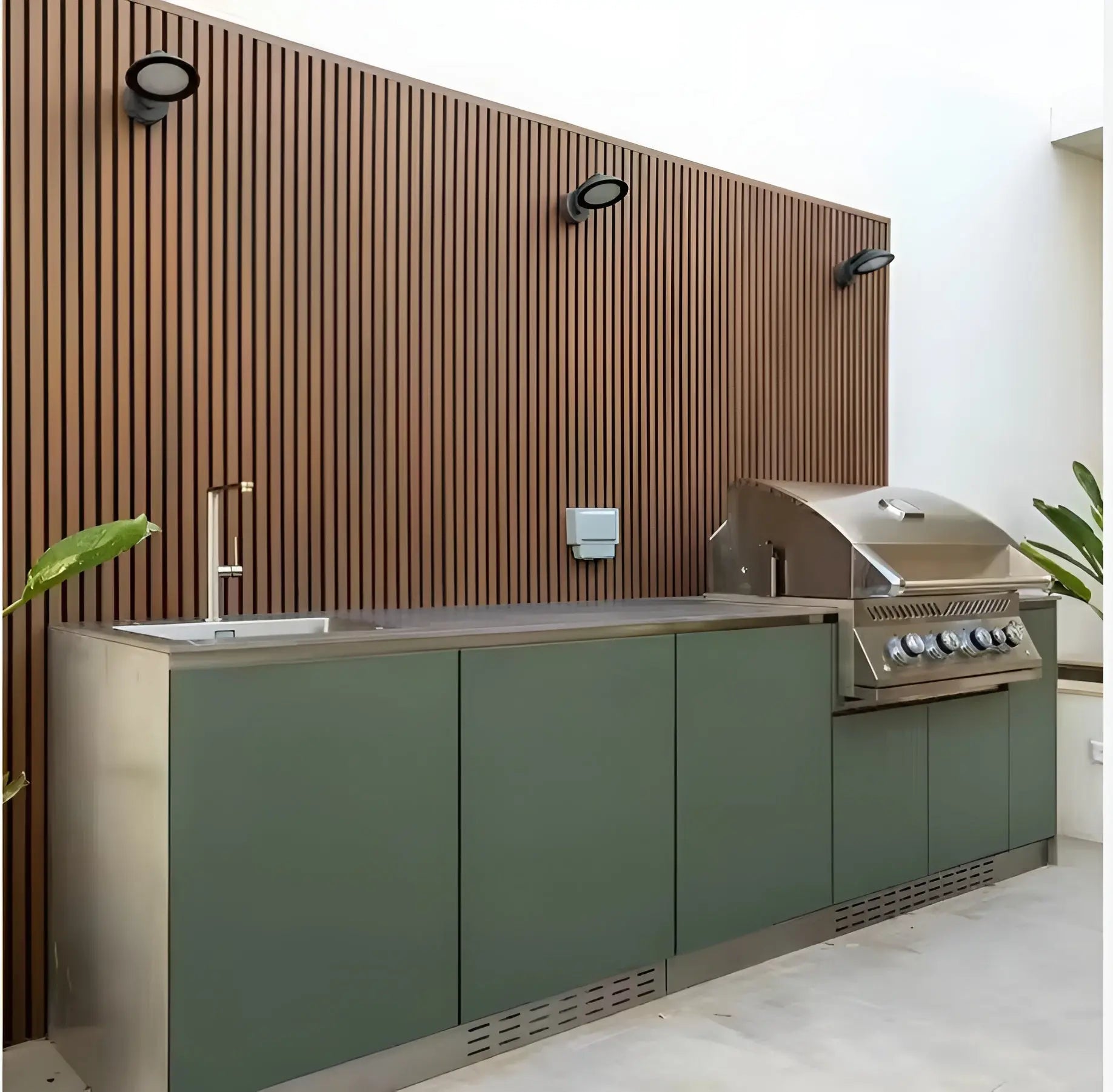 Evergreen Modular Outdoor Island - Live Wise Industries